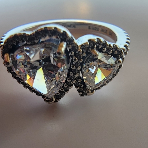 Pandora Sparkling Halo Hearts Ring - Picture 2 of 7